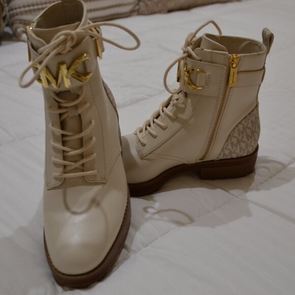 MICHAEL KORS ANKLE BOOTS SIZE 7.5 - Picture 14 of 15